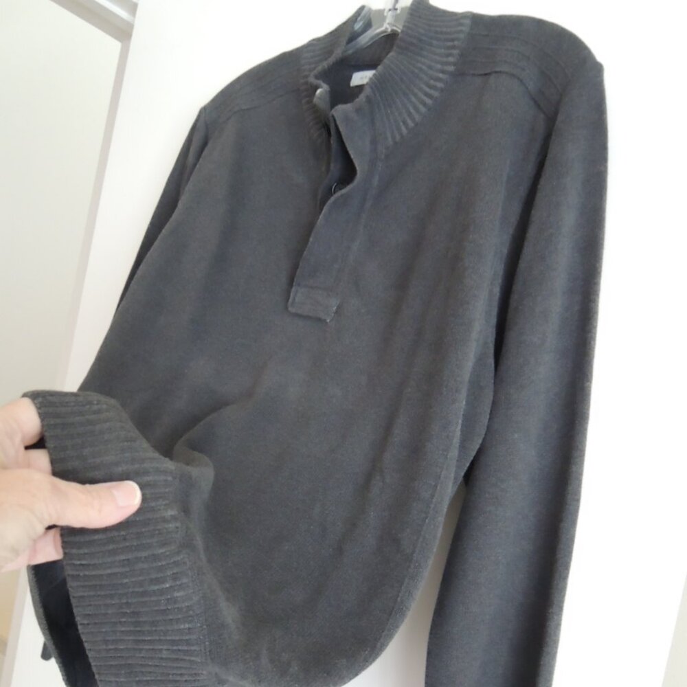 Mens Top Size M ALEX CANNON Cotton Knit Pullover 3 Button Front L/S Dark Gray